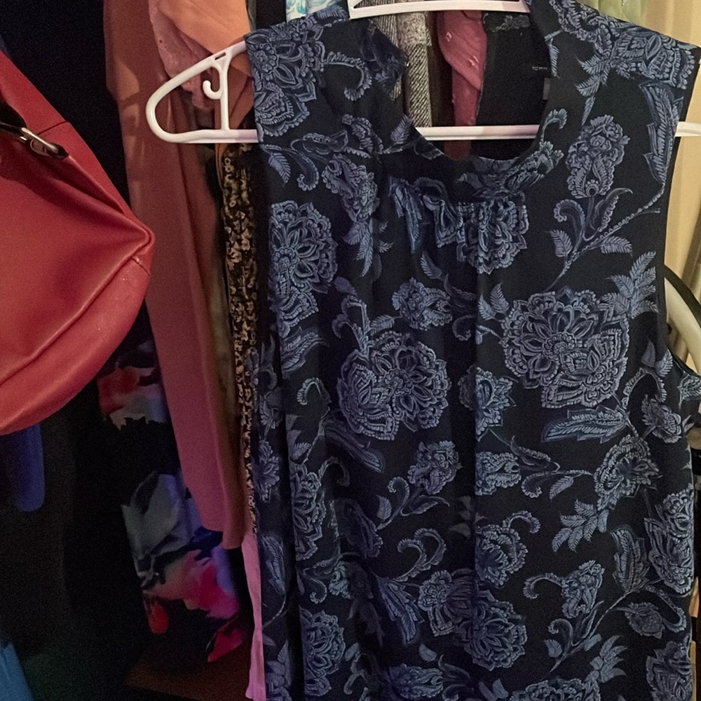 #021 Tommy Hilfigue Dress (flaw The Elastic For Button At Back Is Messed Up)